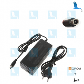 Chargeur (220V - 42V, 2A ) - Xiaomi Electrique Scooter Mi M365/Pro 1 2 3 4  - adapteur secteur Chargeur (220V - 42V, 2A ) - Xiaomi Electrique Scoter M365 & M365 Pro