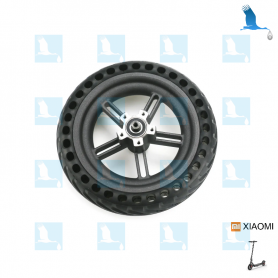 Ruota posteriore e pneumatico pieno con fori 8,5"x2.0 - Xiaomi Electric Scooter M365 (Larghezza asse 68mm) Ruota posteriore e pneumatico pieno con fori 8,5"x2.0 - Xiaomi Electric Scooter M365 (Larghezza asse 68mm)